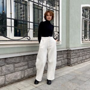 Pattern of knitted trousers