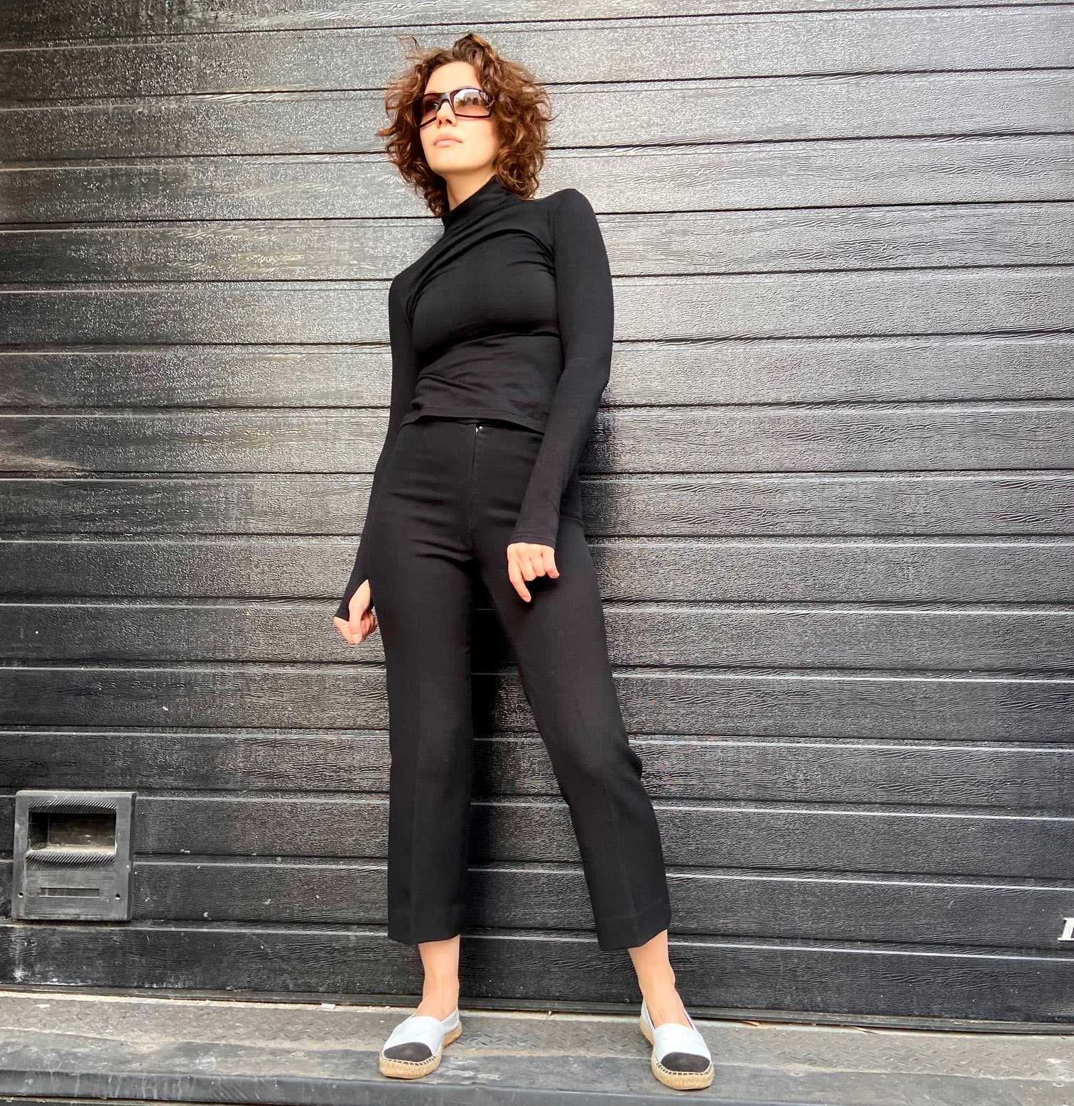 0423 The pattern of trousers of moderate volume, straight silhouette. — изображение 2