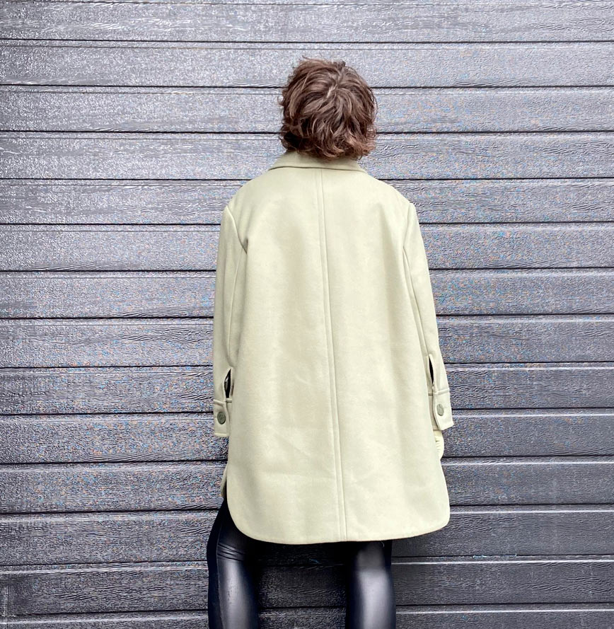 0704 The pattern shirt jacket with chest patch pockets and pockets in the side seams. — изображение 8