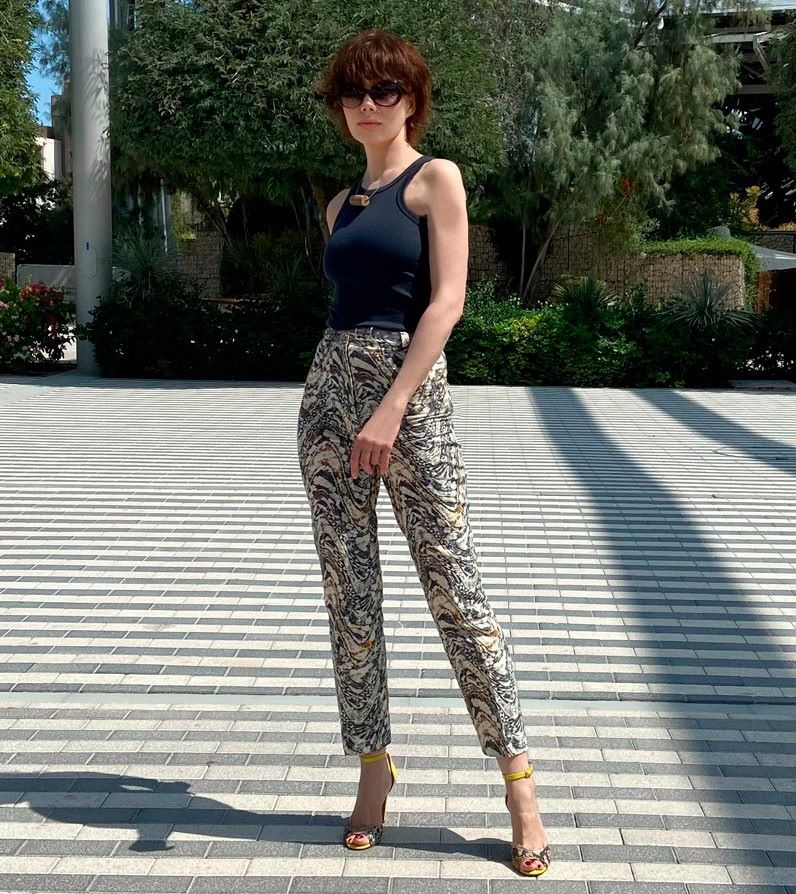 0419 The pattern of trousers of moderate volume, straight silhouette — изображение 4