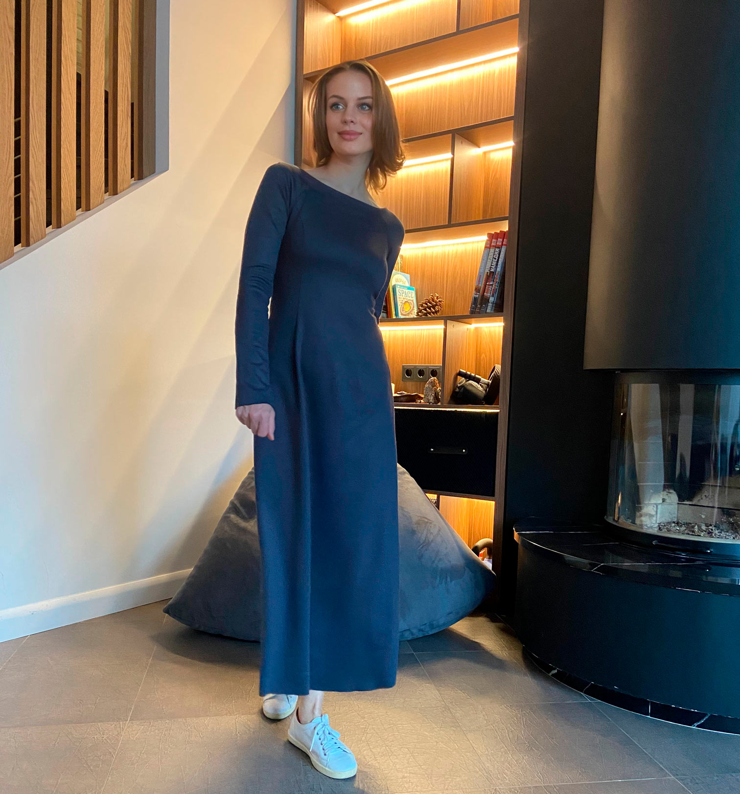 0120 The pattern of a midi dress with a raglan sleeve made of knitwear — изображение 3