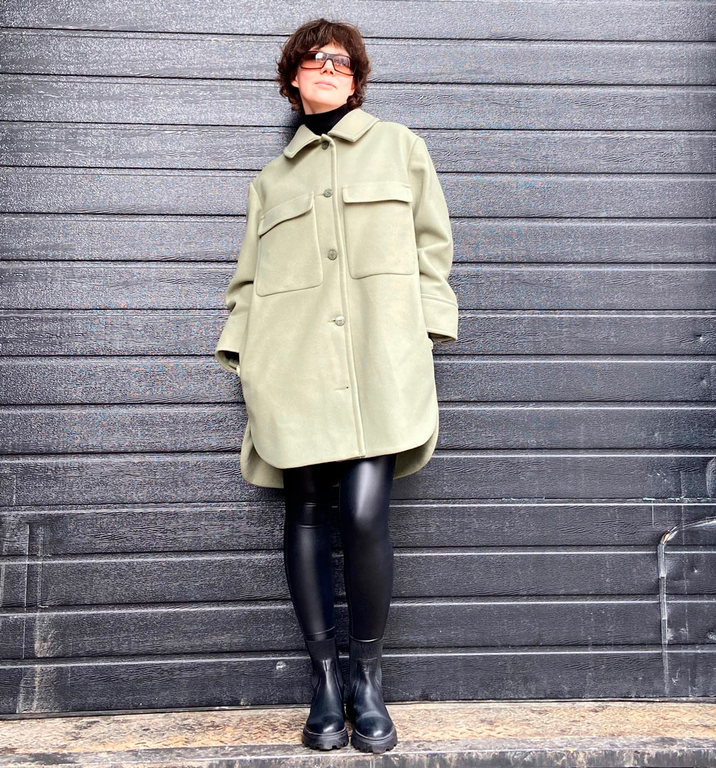 0704 The pattern shirt jacket with chest patch pockets and pockets in the side seams. — изображение 4