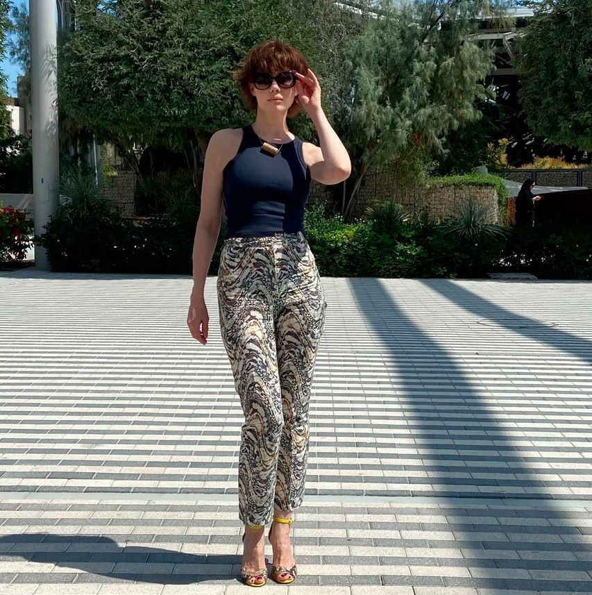 0419 The pattern of trousers of moderate volume, straight silhouette — изображение 5