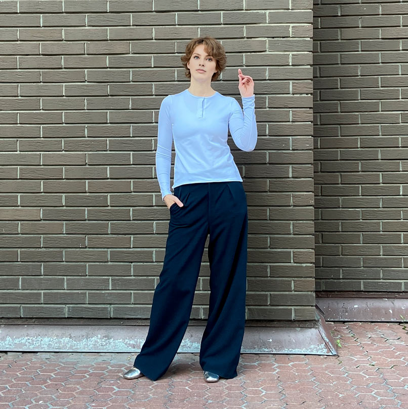 0412 The pattern of trousers has a straight silhouette with an understated seat line and an enlarged long zipper. — изображение 7