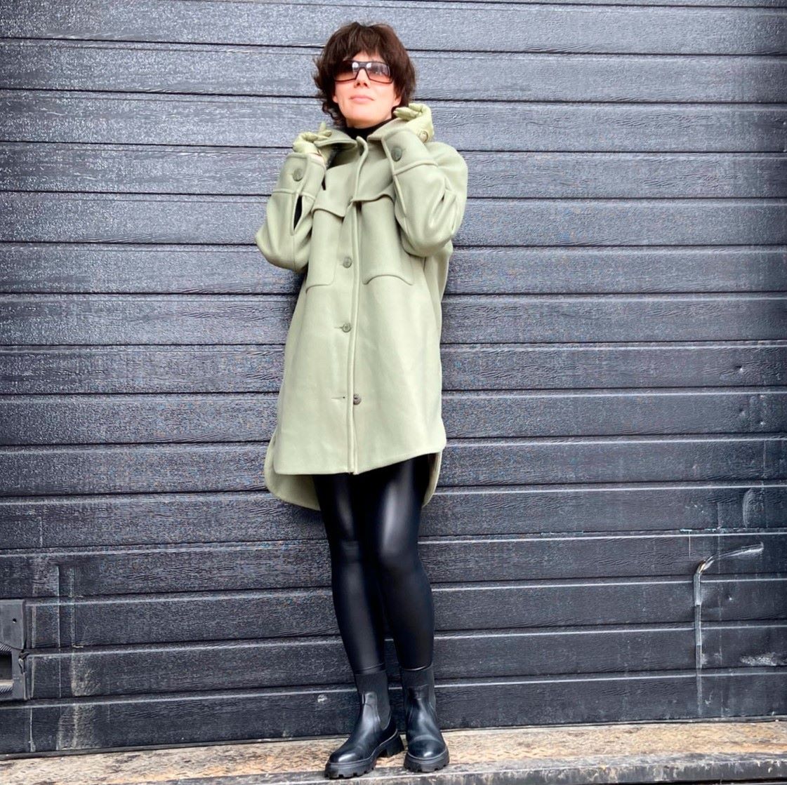 0704 The pattern shirt jacket with chest patch pockets and pockets in the side seams. — изображение 7