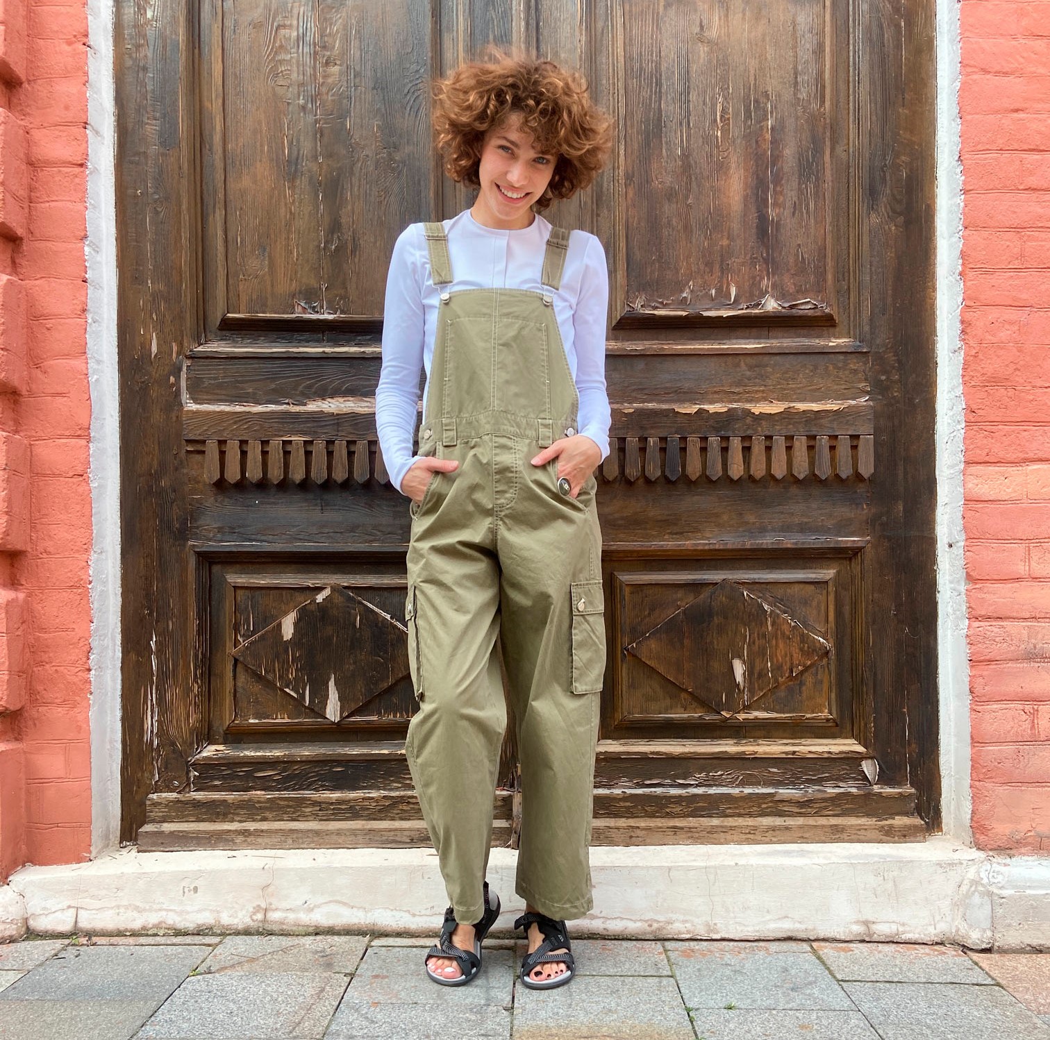 0501 Construction-style jumpsuit pattern with straps — изображение 3